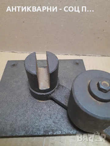 Стара Ръчно Изработена Ръчна Машина За Огъване На Метални Орнаменти., снимка 5 - Антикварни и старинни предмети - 49090852