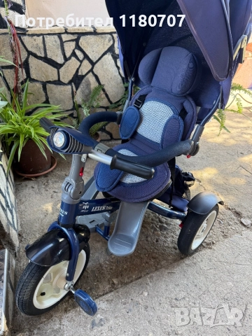 Триколка, снимка 2 - Детски велосипеди, триколки и коли - 51515179