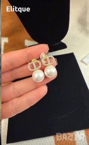 обеци от висококачествена стомана Christian Dior 