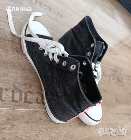 Дамски кецове Mickey Mouse , снимка 5 - Кецове - 50694356