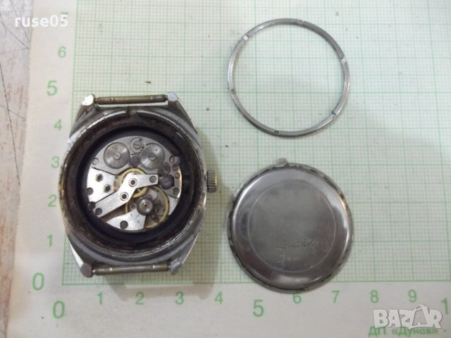 Часовник "SLAVA" с датник мъжки съветски работещ - 10, снимка 3 - Мъжки - 26397678