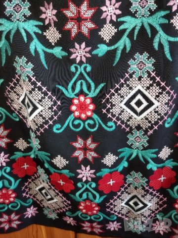 Vera Lucy пола с бродерия, снимка 2 - Поли - 35231334