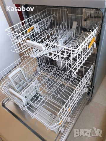 Инокс - Miele Съдомиялна - 14 Комплекта - Свободностояща - 60см, снимка 8 - Съдомиялни - 52773083