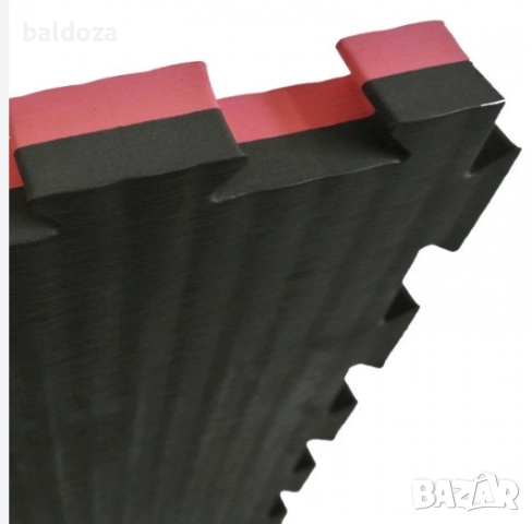 Татами настилка пъзел с дебелина 4 см и размери 1х1м.