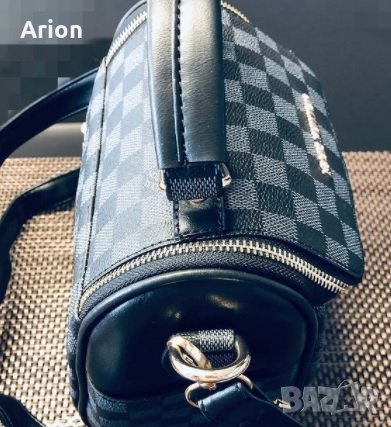 Чантичка Louis Vuitton, снимка 3 - Чанти - 33335498