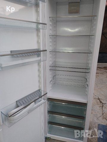 Хладилник за вграждане Miele K7743 E

, снимка 3 - Хладилници - 43331831