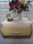 Декорирана дървена кутия за хляб , снимка 1 - Други - 38237446