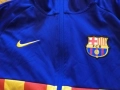 Комплект горно и долно маркови на Найк на Барселона размер М, снимка 4