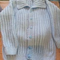 Топли жилетки, снимка 2 - Детски пуловери и жилетки - 38100351