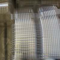 Продавам чисто нови полиетиленови кутии и тарелки!!! , снимка 1 - Обзавеждане за заведение - 26477449