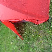 Продавам ново червено покривало за двуместна палатка с 4000 мм воден стълб и лепени шевове, снимка 6 - Палатки - 29015972