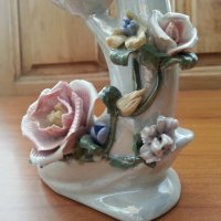 Порцеланова ваза с цветя рози , снимка 5 - Антикварни и старинни предмети - 33559203