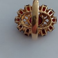 Златен пръстен с естествени гранати, снимка 2 - Пръстени - 43306694