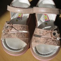 бебешки сандали PONKI , снимка 3 - Детски сандали и чехли - 27725798