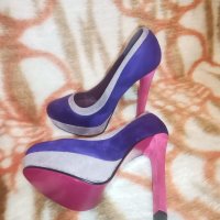 Велурени шарени обувки на ток, снимка 2 - Дамски обувки на ток - 37781332