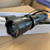 Електрошок с led фенер и лазер, снимка 1 - Къмпинг осветление - 40620181