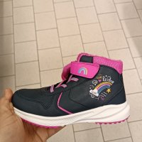 обувки , снимка 2 - Детски обувки - 44081583