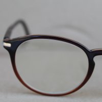 Диоптрични очила , снимка 2 - Слънчеви и диоптрични очила - 36847880