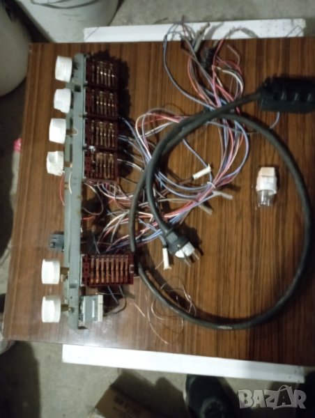 Панел с превключватели "Снайге", снимка 1