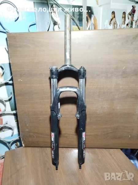 26 цола въздушна, заключваща вилка за велосипед колело rock shox , снимка 1