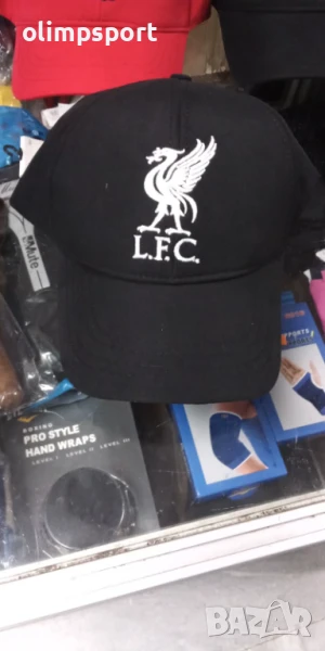 шапка с козирка Ливърпул нова , снимка 1