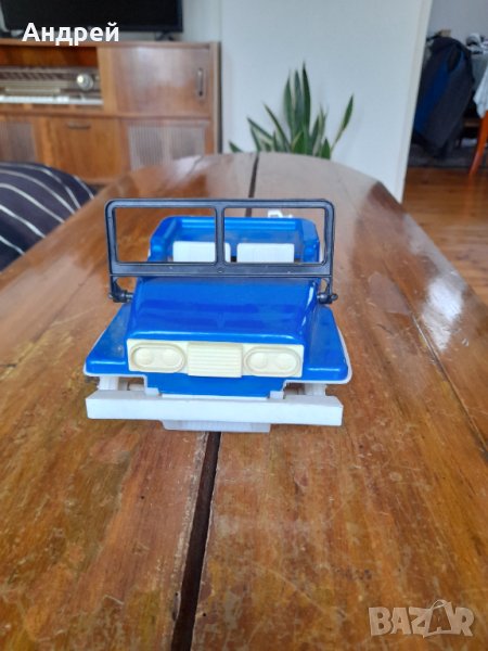 Стара кола,джип #3, снимка 1