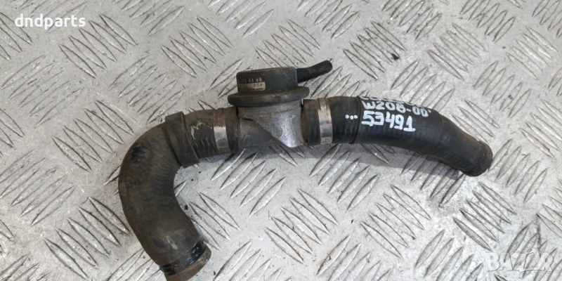 Маркучи и клапан Mercedes C230K W208 2000г.	, снимка 1