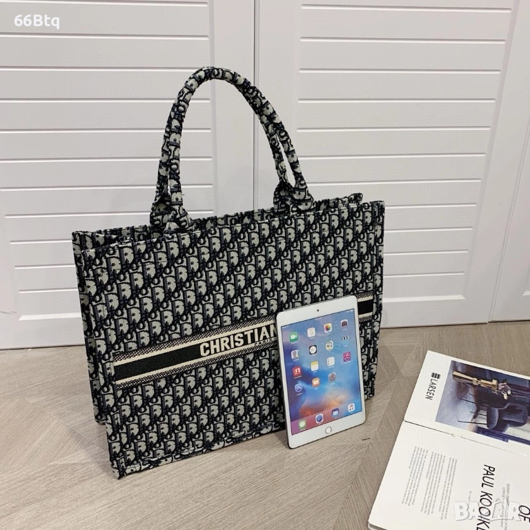 Дамска чанта Диор, снимка 1