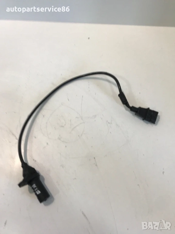 Сензор за положение на колянов вал за KIA Ceed 2.0 CRDi (2009) 39180-27400, снимка 1