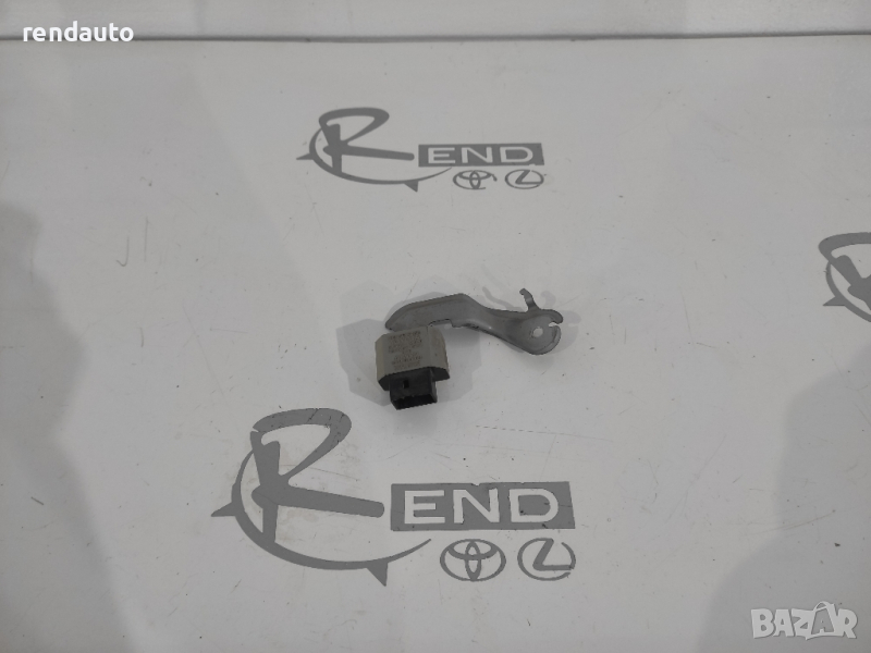 Реле Toyota Yaris 2005-2011 895A1-52020, снимка 1