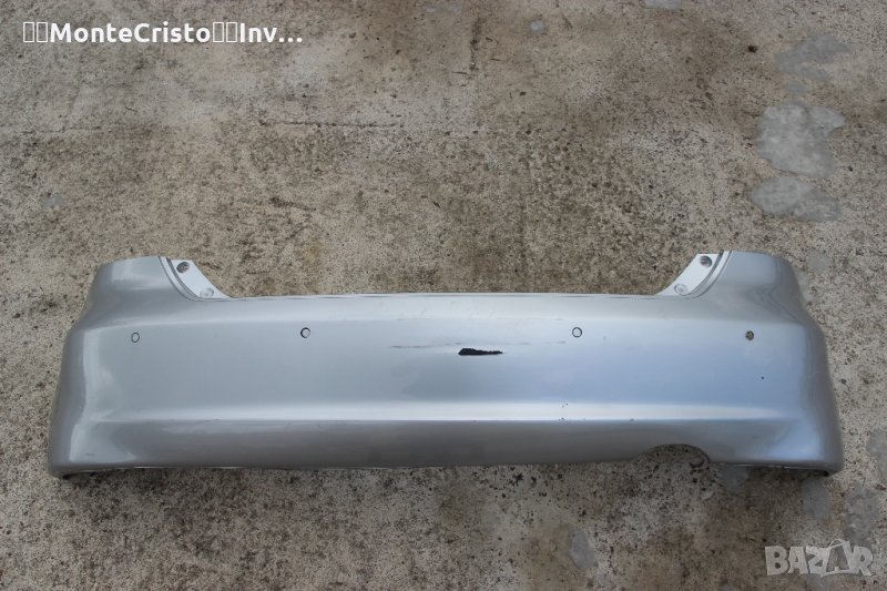 Задна броня Honda FRV с отвори за парктроник / Хонда FR-V, снимка 1