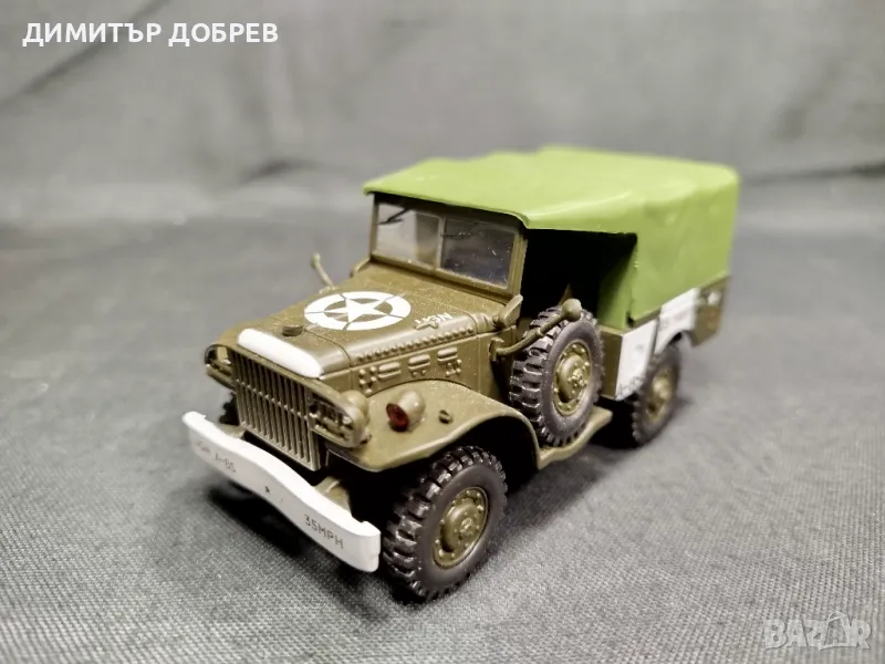 	1/43 МЕТАЛНА КОЛИЧКА МАЩАБЕН МОДЕЛ DODGE WC VICTORIA , снимка 1