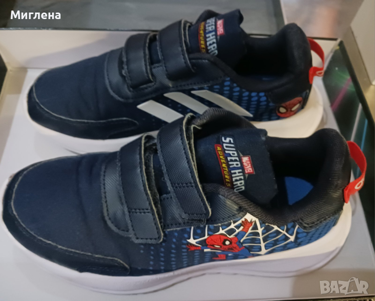 Детски маратонки Adidas, снимка 1