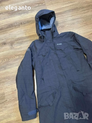 Висок клас дамска изолирана парка bergans of norway tromso primaloft  long parka , L размер , снимка 5 - Якета - 52503516