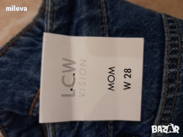 Нови дамски дънки Mom jeans, снимка 5 - Дънки - 36696253