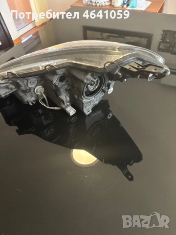 Фар toyota yaris hibrid III от 2014-2020, снимка 5 - Части - 52351886