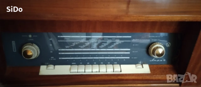 Радио грамофон Лира10 от 1969г, снимка 5 - Грамофони - 50710775