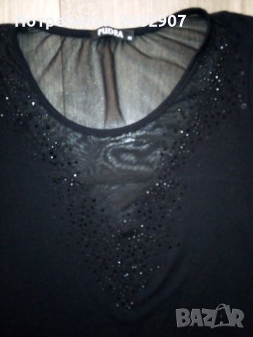 Ефектна дамска блуза, снимка 2 - Тениски - 38802959