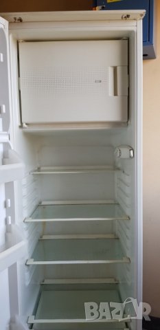 Голям хладилник AEG с камера 312 литра, снимка 10 - Хладилници - 38052595