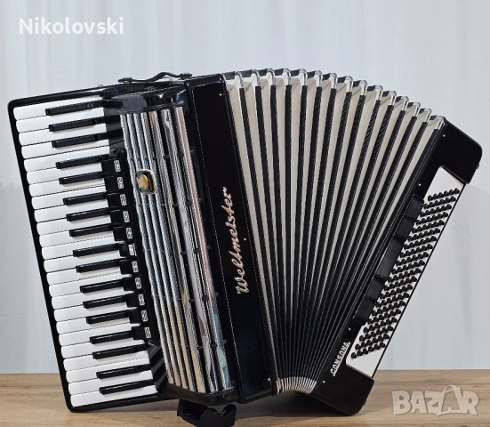 Акордеон Weltmeister Consona 