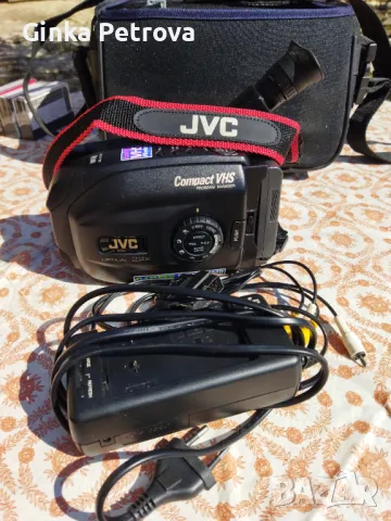 Видео камера JVC GR-AX280