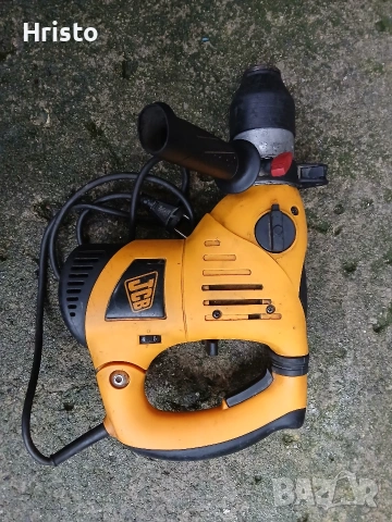 Перфоратор JCB 1500W.