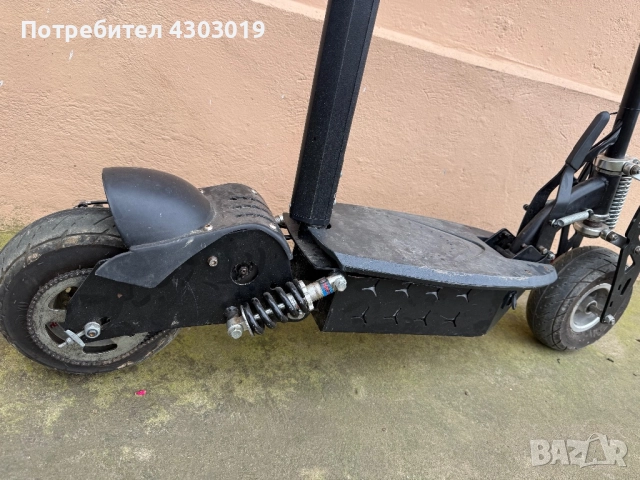електрическа тротинетка в ТОП Състояние, снимка 2 - Мотоциклети и мототехника - 52590541