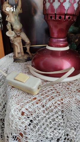 Голяма настолна лампа , снимка 2 - Лампиони - 53212310