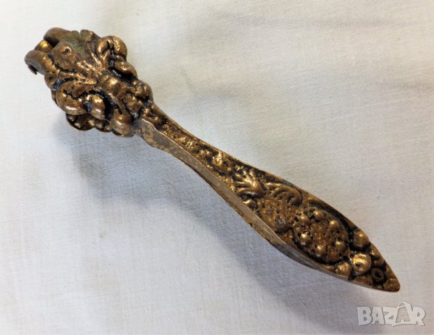 Стара орехотрошачка,лешникотрошачка