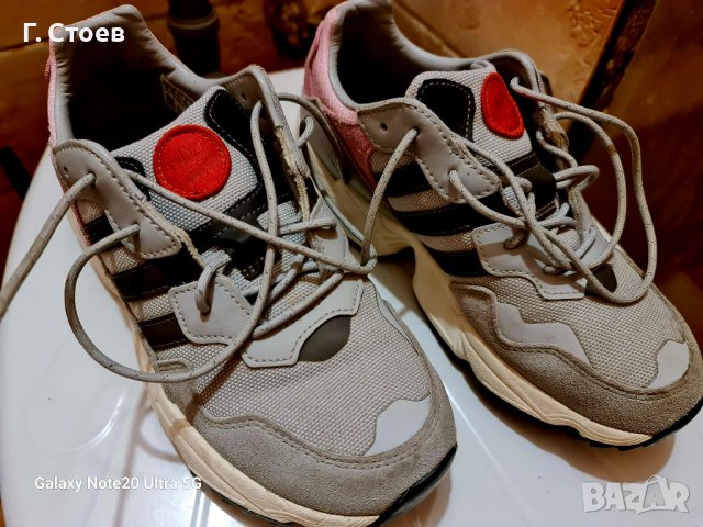 Маратонки adidas TORSION Yung 37 1/3, снимка 1 - Детски маратонки - 40160377