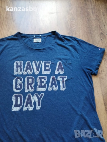 tommy hilfiger - страхотна мъжка тениска L, снимка 2 - Тениски - 52203637