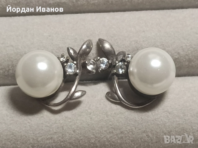 Сребърни обеци с перли и циркони