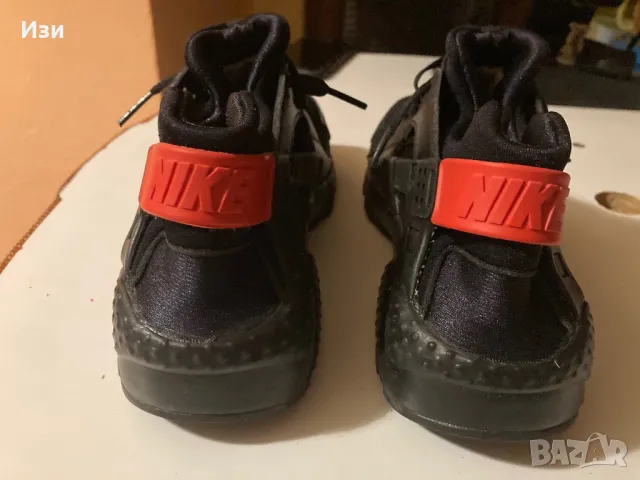 Маратонки NIKE HUARACHE RUN, снимка 5 - Детски маратонки - 49169673
