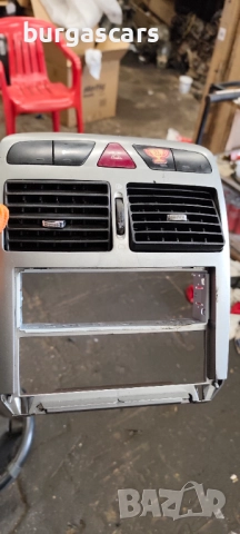 Централна конзола Peugeot 307 1.4 - 40лв